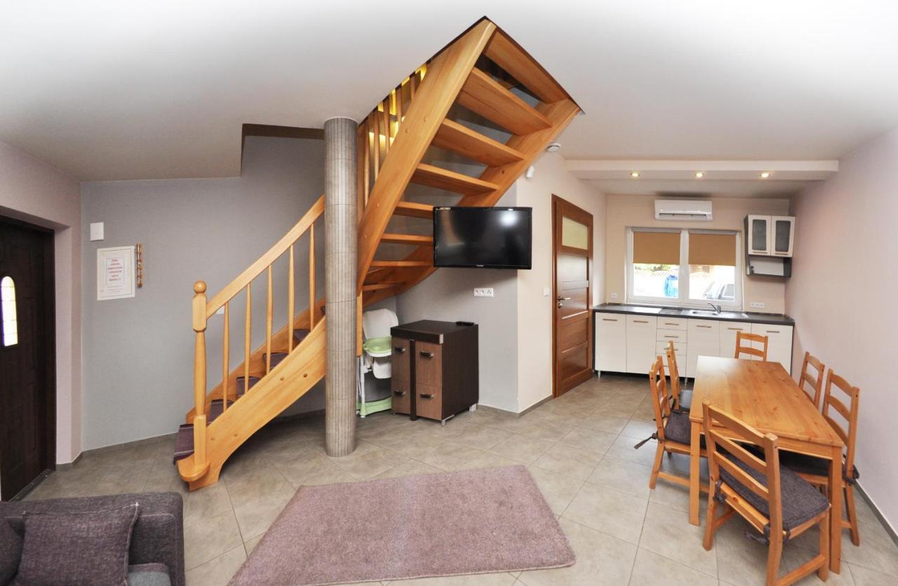 Ferienhaus Holiday Home Domki Raj Jarosławiec 外观 照片