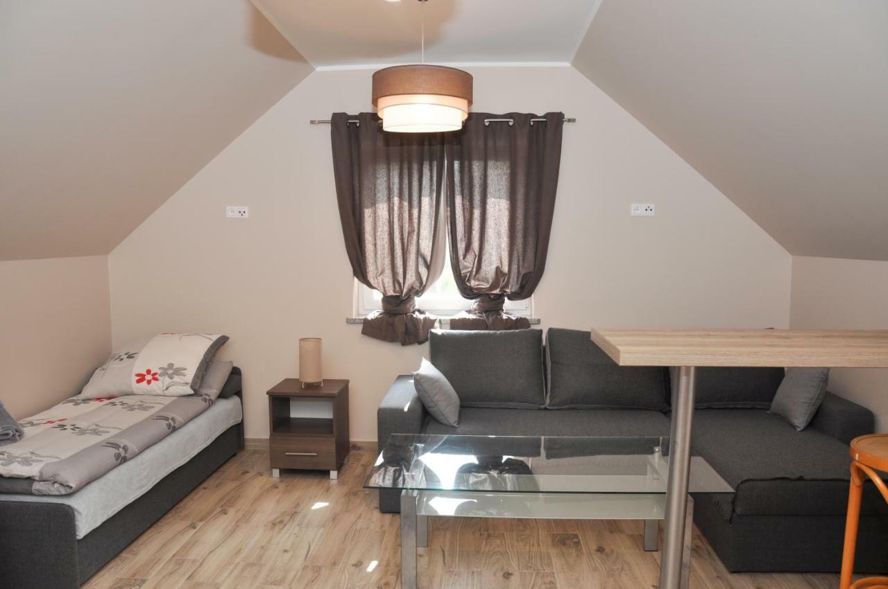 Ferienhaus Holiday Home Domki Raj Jarosławiec 外观 照片
